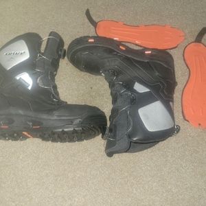 korkers heavy duty boots
